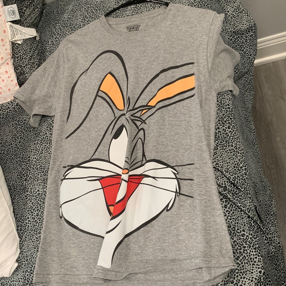 fun looney tunes t shirt